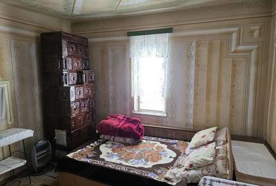 Casă cu 3 camere cu Teren 3600 Mp în Celaru - 2