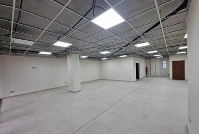 Spatiu comercial, 173 mp, zona Sasar - 34