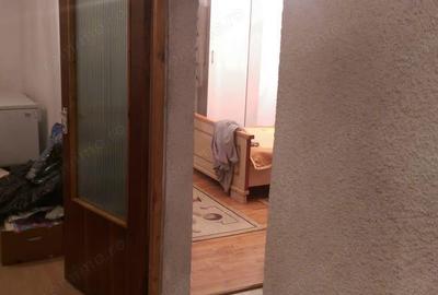 Apartament 3 camere la parter in Lunca ID 642 - 7