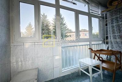 Apartament 3 camere de inchiriat Bacau, Str. Panselelor - 10