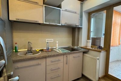 Apartament cu 2 camere decomandat, mobilat în Decebal - 9