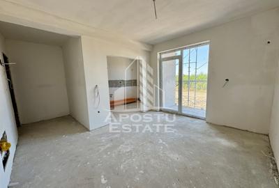 Apartament cu 2 camere semidecomandat în Giroc