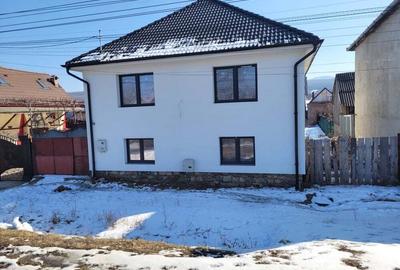 Casa de vanzare in Rasinari - 1