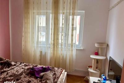 Apartament cu 3 camere decomandat, mobilat în Iosefin