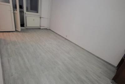 GARSONIERA-TRAFIC GREU-NASAUD-BLOC MIXT-REABILITAT-ETAJ 4/8 - 1