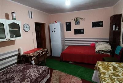 Casă cu 3 camere cu Teren 824 Mp în Cazasu - 4