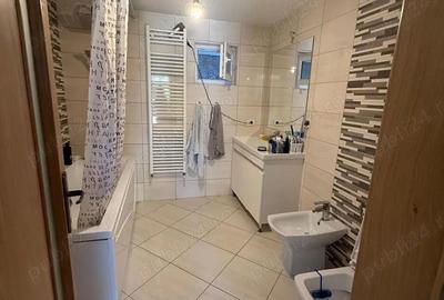 Casă cu 3 camere cu Teren 395 Mp în Central