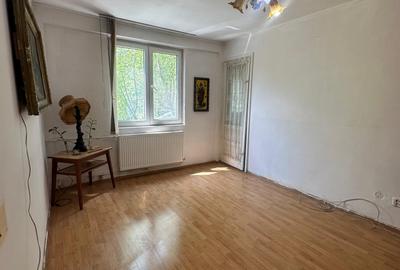 Apartament cu 3 camere circular în Giurgiului - 1
