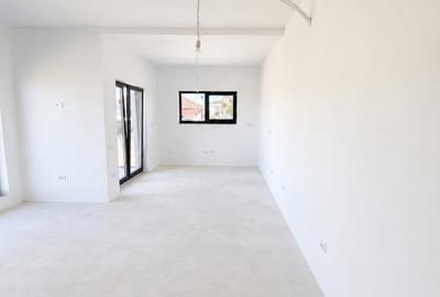 Duplex cu 3 camere cu Canalizare în Moșnița Nouă - 5