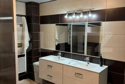 Casă cu 5 camere cu Canalizare în Unirea - 7