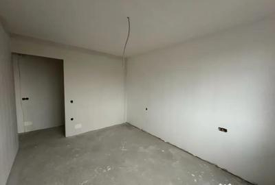 Apartament cu 2 camere decomandat în Independenței - 16