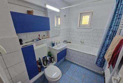 Apartament 3 camere, 71 mp, zona Hotvon - 2