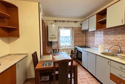 Apartament cu 3 camere decomandat în Girocului - 3