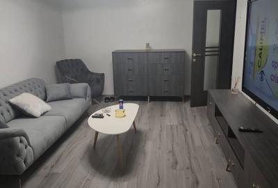 Apartament cu 2 camere decomandat în Satu Nou - 1