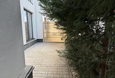 Apartament cu 3 camere semidecomandat în Dumbrăvița - 3