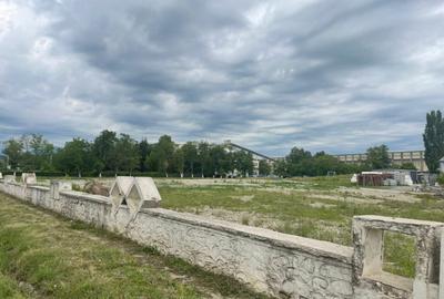 Teren intravilan, vad comercial, in Barse?ti, la DN 67D - 5