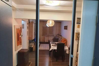 Apartament cu 3 camere decomandat în Crihala - 4