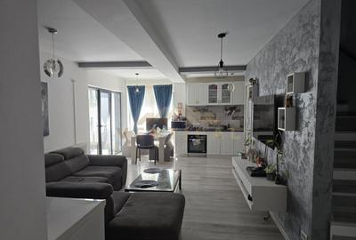 De vanzare! | Intrare comuna Berceni - 1