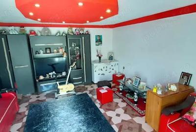 Casa cu 6 camere ?i 600 mp teren in comuna Ive?ti - 8