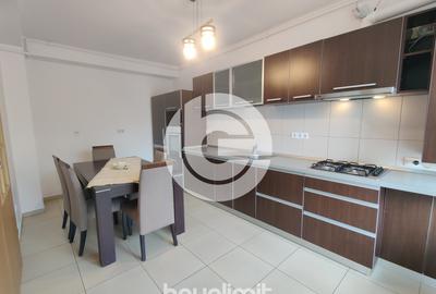 Apartament cu 3 camere semidecomandat, mobilat în Calea Dumbrăvii - 12