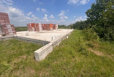 Teren de 1060 mp, în Central - 3