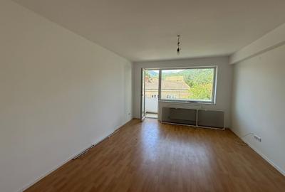 Apartament cu 2 camere circular în Progresul - 10