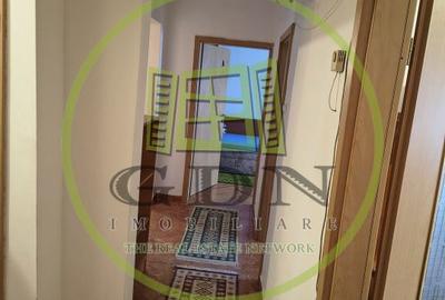 Apartament cu 3 camere, mobilat în Vasile Aaron - 2