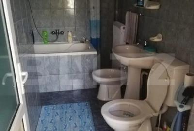 Casă cu 6 camere cu Teren 4300 Mp în Central
