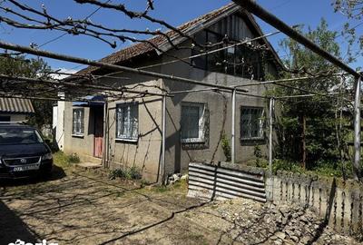 Casă cu 2 camere cu Teren 70 Mp în Malu Mare - 4