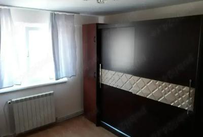 Ofer spre inchiriere apartament cu 2 camere - 1