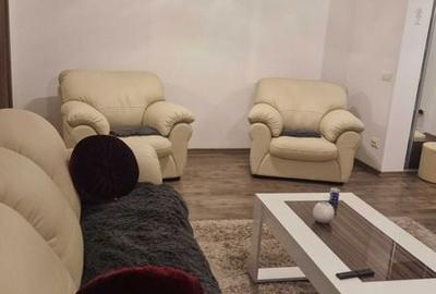 Apartament cu 3 camere în Central - 1