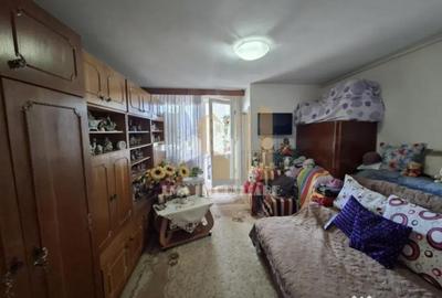 Garsonieră decomandată în Tractorul - 4