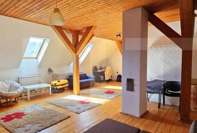 Casă cu 6 camere cu Teren 302 Mp în Semicentral - 2