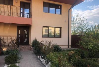 Casă individuală cu 5 camere cu Teren 750 Mp în Pipera