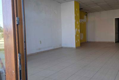 Spațiu comercial, de 65 mp, în Central - 6