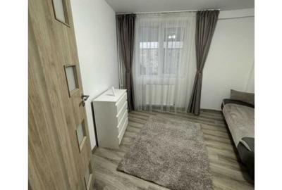 Apartament cu 3 camere decomandat în Tineretului - 1