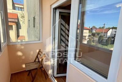 Apartament cu 4 camere semidecomandat, mobilat în Girocului - 7