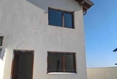 Casă cu 3 camere cu Teren 188 Mp în Central - 4