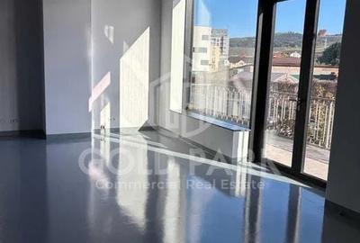 Spațiu comercial, de 126 mp, în Zorilor - 6