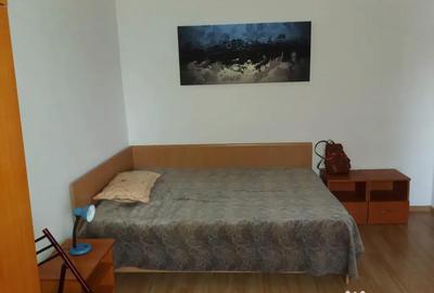 Garsonieră decomandată în 1 Mai - 2