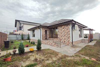 Casă pe parter, 3 camere, teren 380 mp, suprafata utila 94 mp - 1