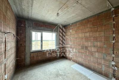 Apartament cu 3 camere decomandat în Torontalului - 2