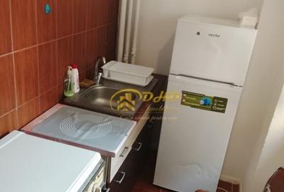 Ap. 1 camera, 30 mp, balcon, langa Piata Unirii - 6