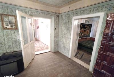 Casă cu 6 camere cu Teren 40 Mp în Sasca Montană - 6