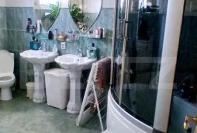 Doua case de vanzare, 263 mp, teren 800 mp, zona Iosia, in e - 13