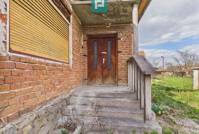 Casă individuală cu 4 camere cu Canalizare în Buteni - 2