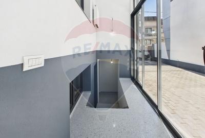 Spatiu comercial de inchiriat intr-o zona premium din Bucuresti. - 3