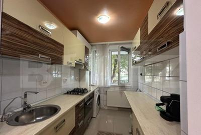 Apartament cu 2 camere semidecomandat, mobilat în Central