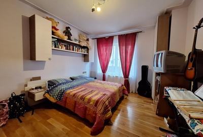 Apartament cu 3 camere semidecomandat, mobilat în Florești - 3