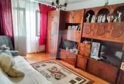 Ap 3 camere decomandat - zona Bartolomeu - 1